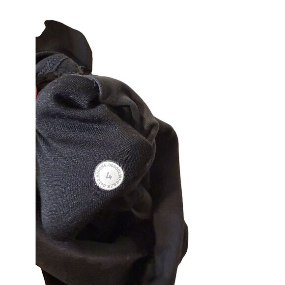 Lululemon Black Camo High-Waisted Leggings Womens Size 4 soft Activewear - Picture 5 of 5